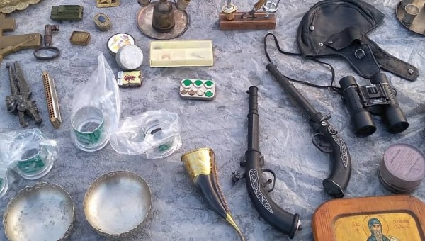 Воскресная барахолка в парке им. Тинчурина.