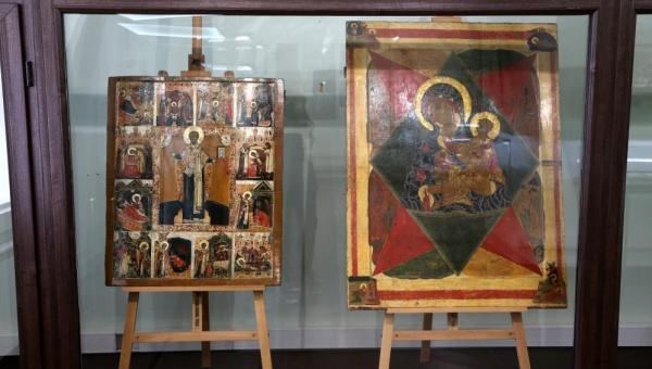 Выставка «Откровенья вечной красоты…»