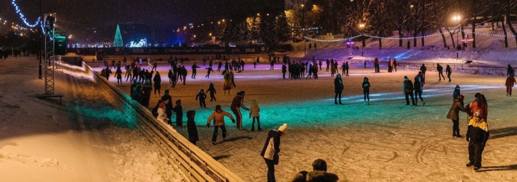 Парк Черное Озеро