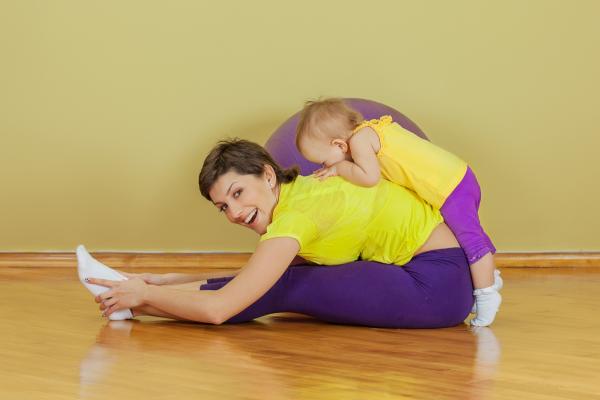 Открытый урок по фитнесу "Мама+малыш"