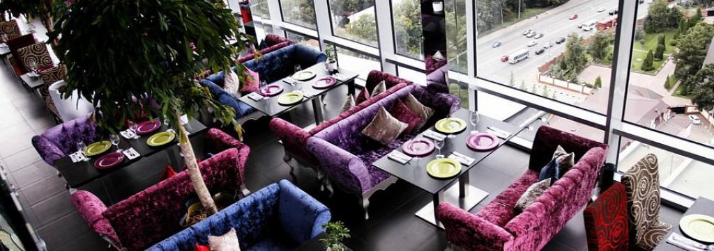Клубный ресторан Extra Lounge