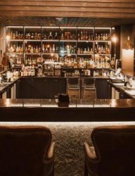 Lounge-bar SNOB на Кремлёвской набережной