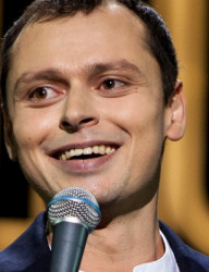 Виктор Комаров: Stand Up