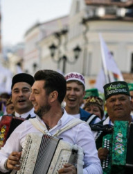 Фестиваль «Уйнагыз, гармуннар!»