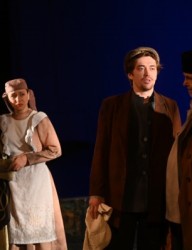 Спектакль \"Три аршина земли\"