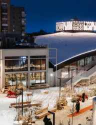 Официальное открытие катка на Московском рынке 