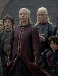 Просмотр и разбор первой серии сериала «Рыцарь Семи Королевств»