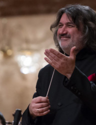 Новогодний бурлеск