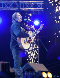 Матч ФК «Рубин» против ФК «Оренбург» и концерт Юрия Лозы