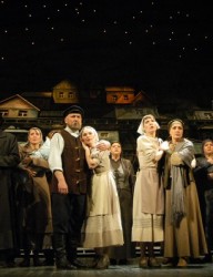 Спектакль \"Скрипач на крыше\"