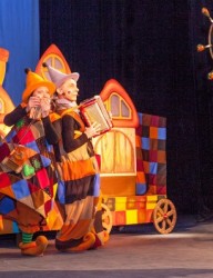 Тень, кит и удивительный переезд. 6+