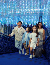 Дворец Впечатлений: Неповторимое Путешествие за Пределы Реальности