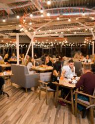 Sky 8. Terrace & Grill