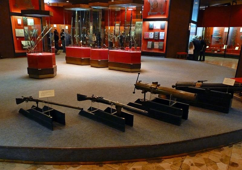 Музей оружия внутри