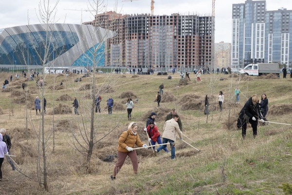 Весенние субботники в парках Казани