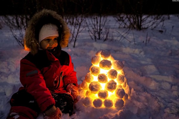 Праздник снежных фонарей 