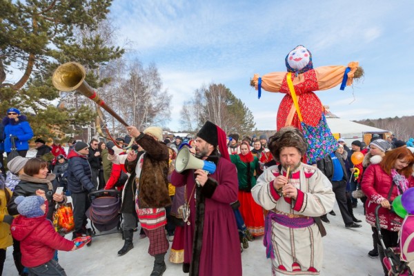  Масленица в поселке Сухая Река