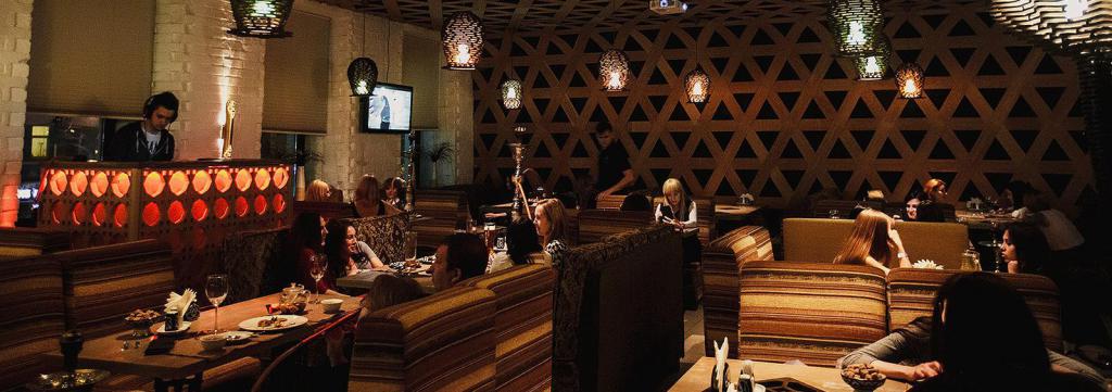 ХУМО Chaihona & Lounge cafe